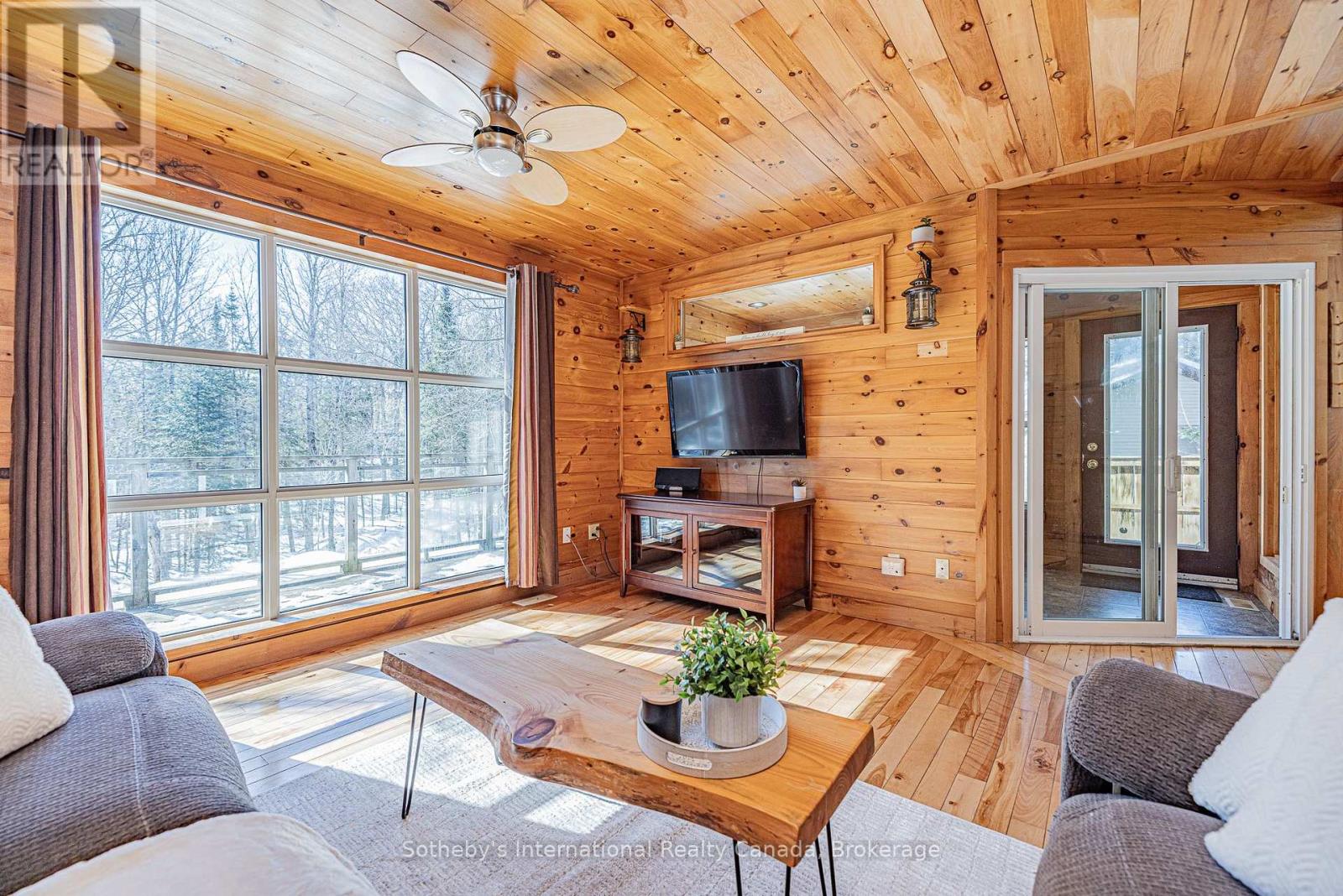 98 Black Road, Seguin, Ontario  P2A 2W8 - Photo 13 - X12933006