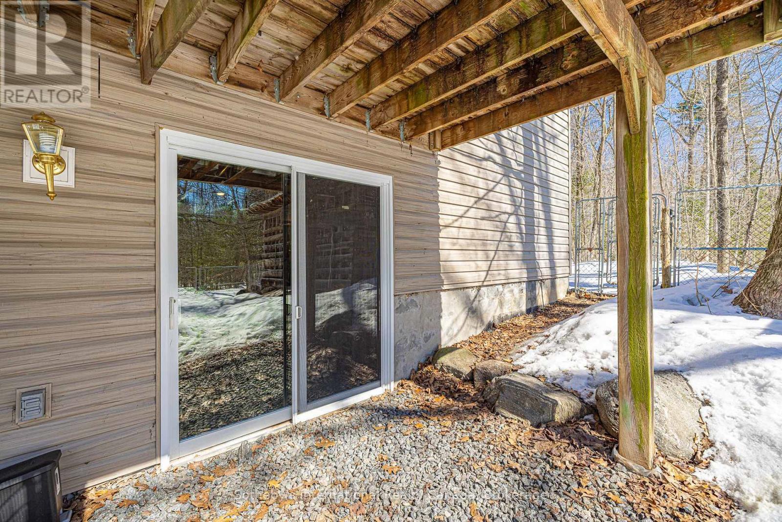 98 Black Road, Seguin, Ontario  P2A 2W8 - Photo 39 - X12933006