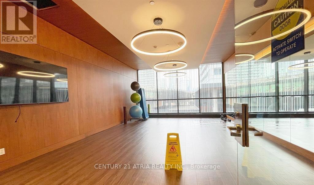 1802 - 19 Bathurst Street, Toronto, Ontario  M5V 0N2 - Photo 3 - C12933030