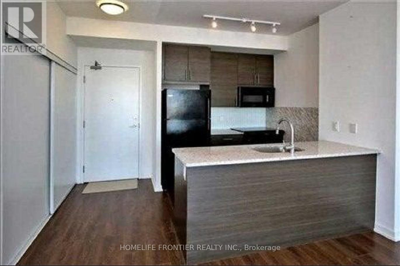 323 - 70 Forest Manor Road, Toronto, Ontario  M2J 0A9 - Photo 4 - C12933032