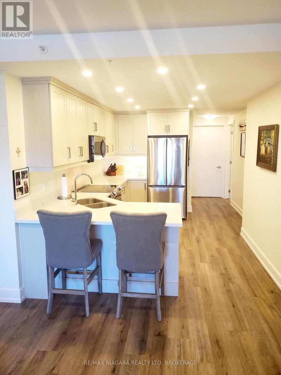 505 - 300b Fourth Avenue, St. Catharines, Ontario  L2S 0E6 - Photo 10 - X12933018