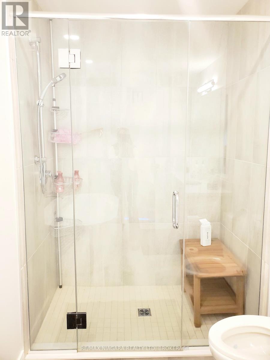 505 - 300b Fourth Avenue, St. Catharines, Ontario  L2S 0E6 - Photo 18 - X12933018