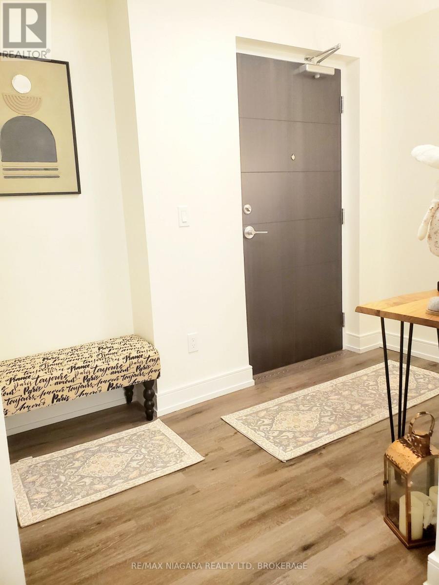 505 - 300b Fourth Avenue, St. Catharines, Ontario  L2S 0E6 - Photo 6 - X12933018