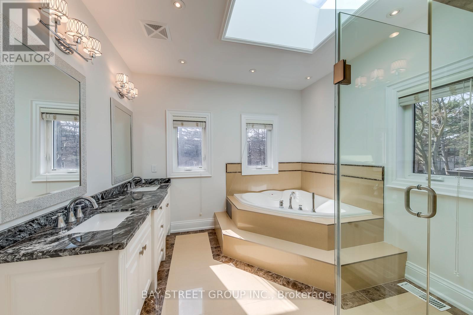 39 Foxwarren Drive, Toronto, Ontario  M2K 1L1 - Photo 20 - C12931608