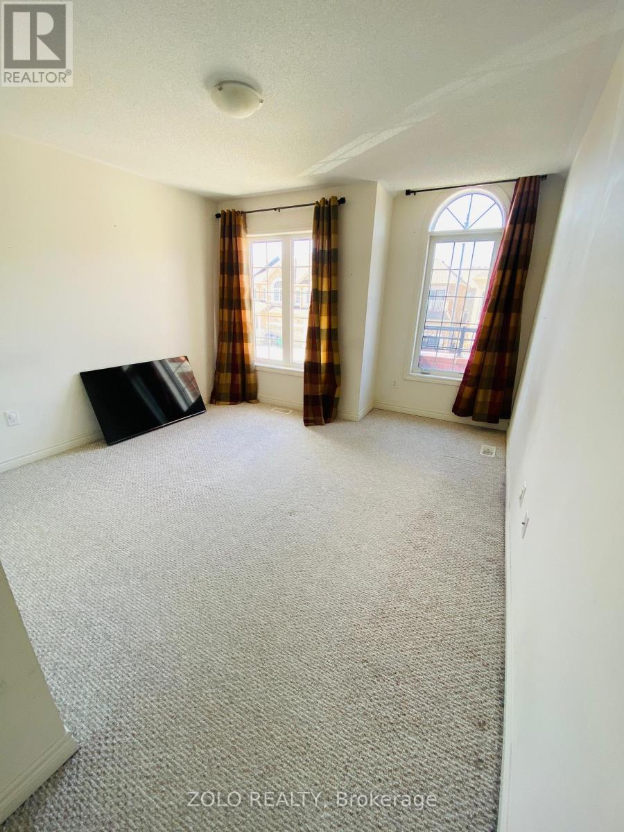 17 Kempsford Crescent W, Brampton (Northwest Brampton), Ontario  L7A 4M5 - Photo 12 - W12912628