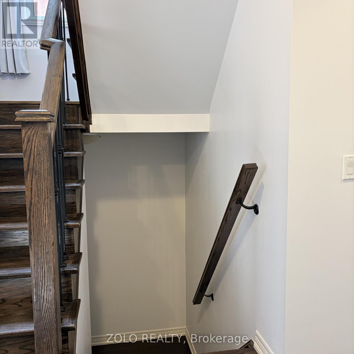 17 Kempsford Crescent, Brampton (Northwest Brampton), Ontario  L7A 4M5 - Photo 23 - W12930710