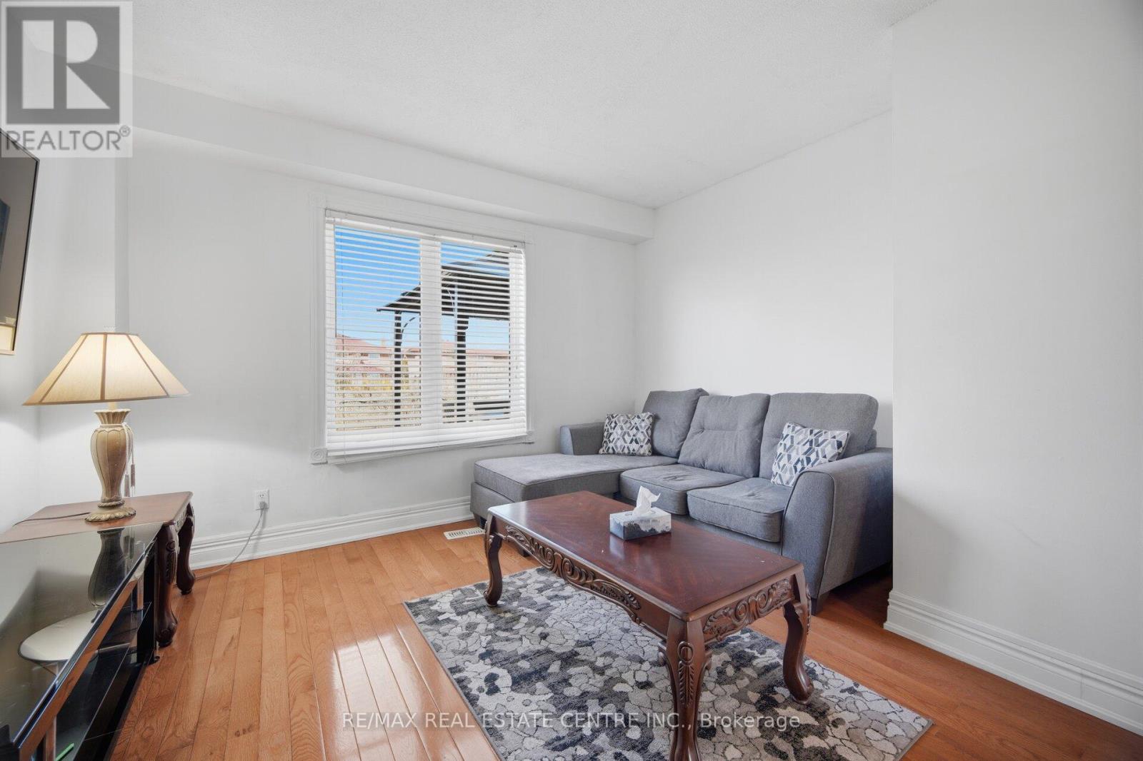 23 Acadian Heights W, Brampton (Fletcher's Creek South), Ontario  L6Y 4H5 - Photo 14 - W12933004