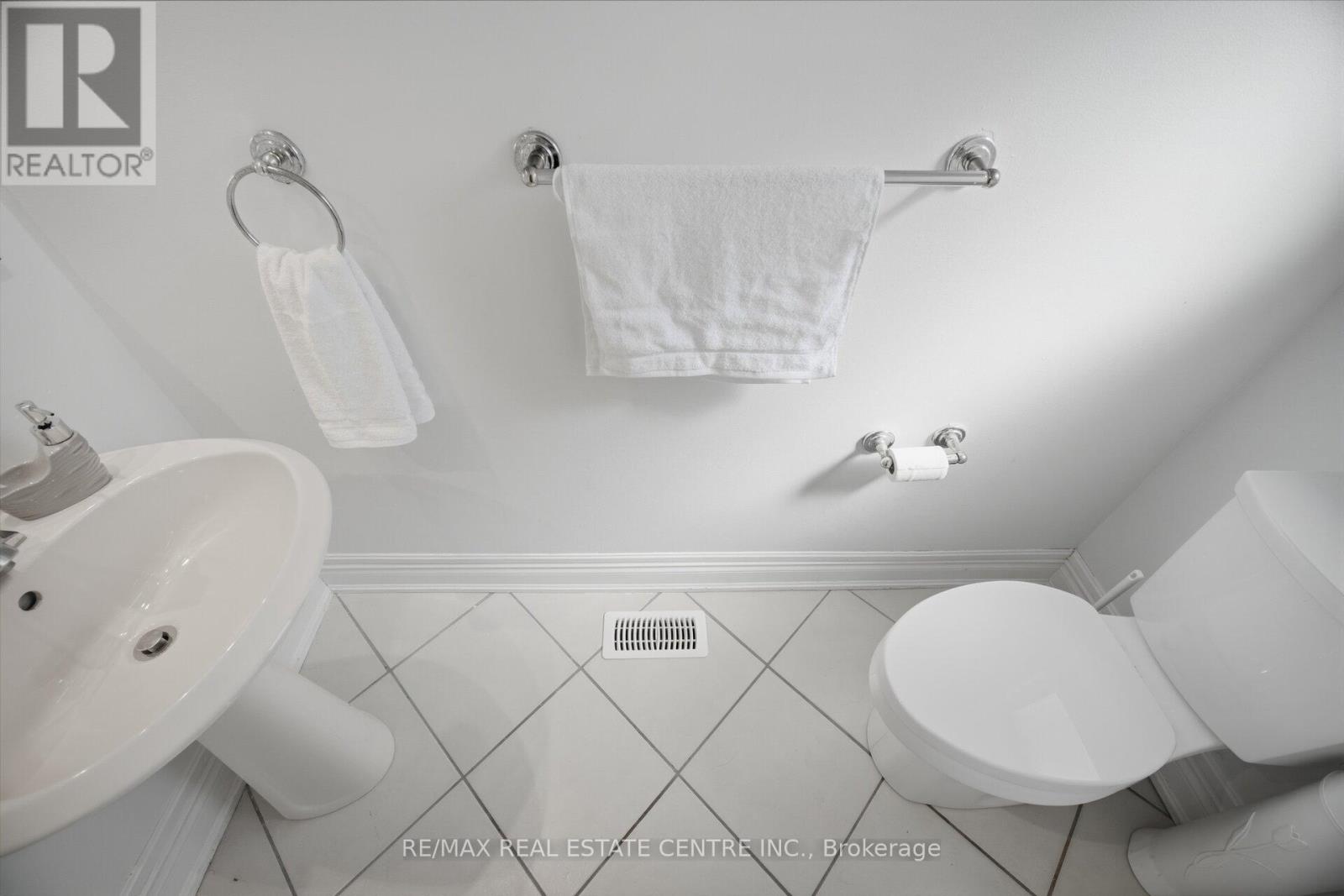 23 Acadian Heights W, Brampton (Fletcher's Creek South), Ontario  L6Y 4H5 - Photo 23 - W12933004