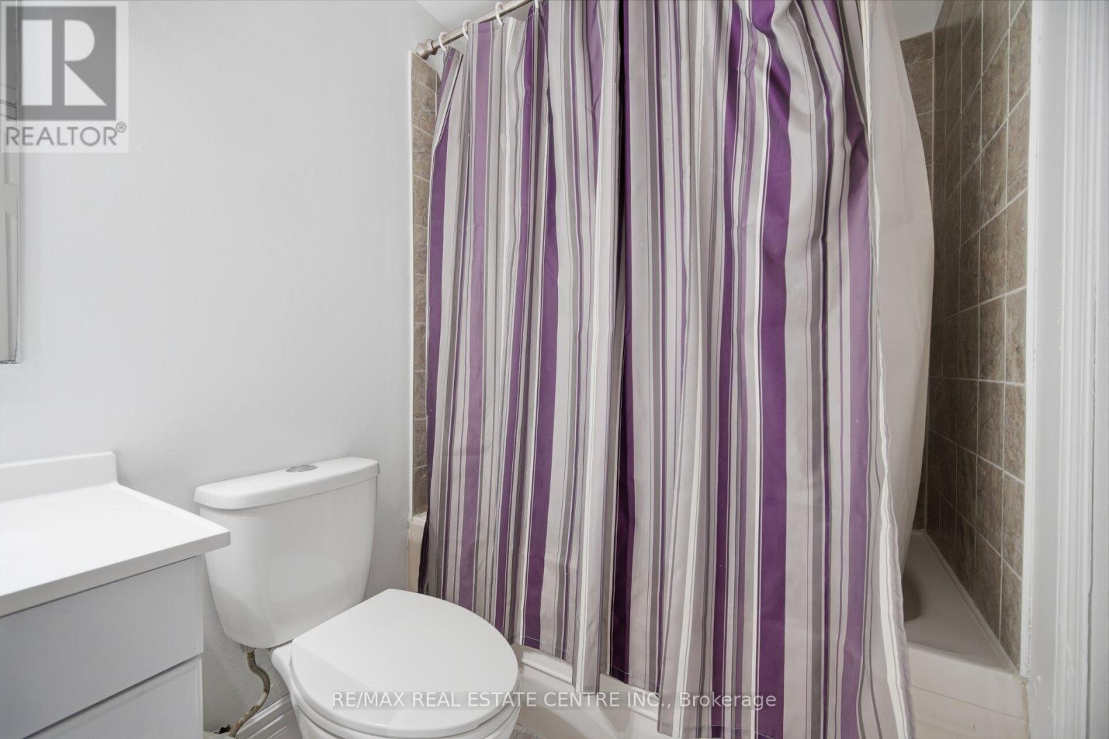 23 Acadian Heights W, Brampton (Fletcher's Creek South), Ontario  L6Y 4H5 - Photo 32 - W12933004