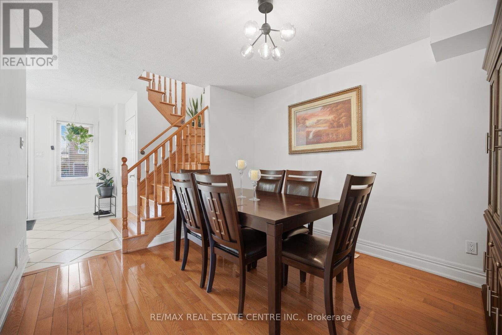 23 Acadian Heights W, Brampton (Fletcher's Creek South), Ontario  L6Y 4H5 - Photo 7 - W12933004