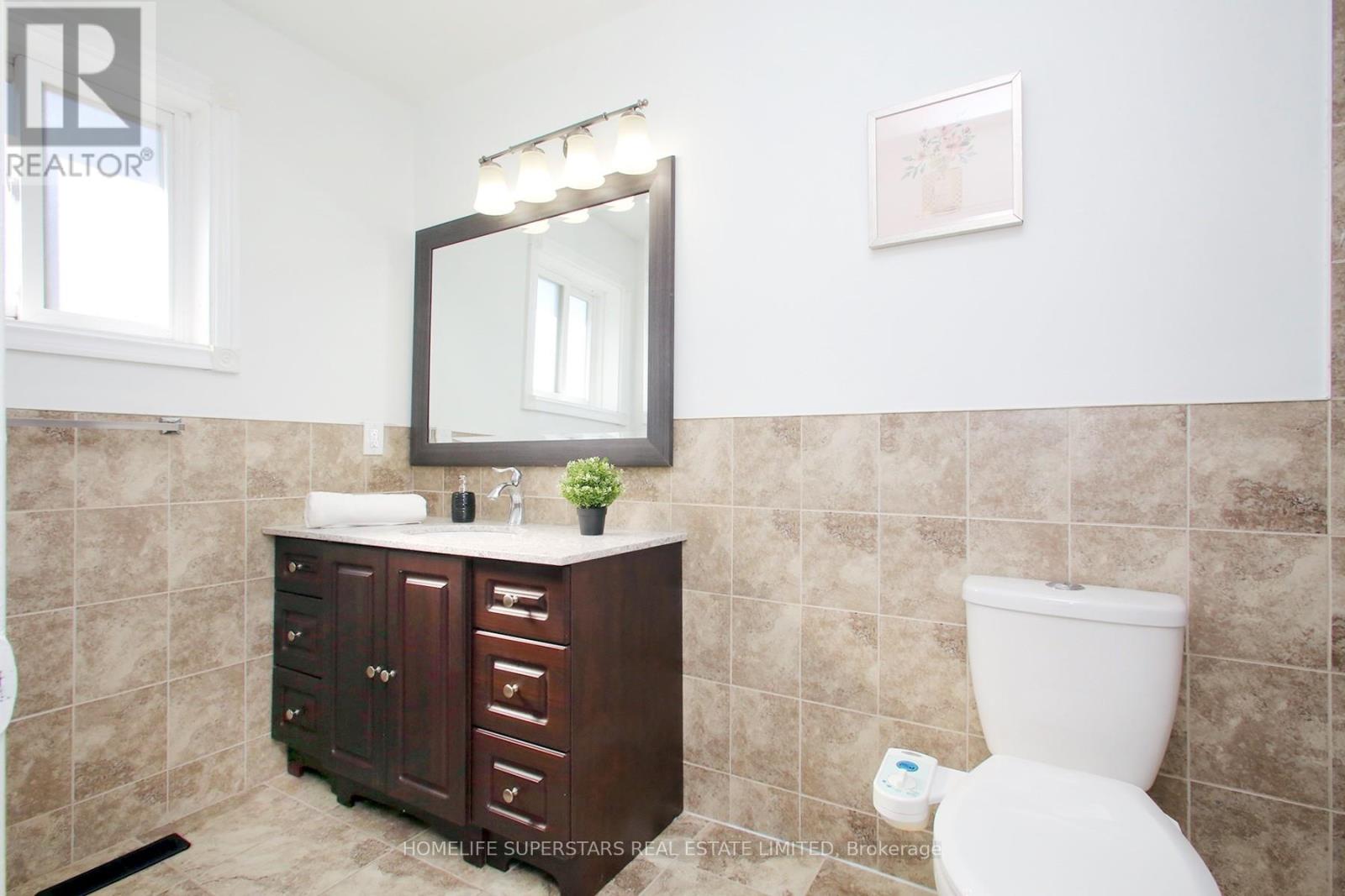 125 Bighorn Crescent, Brampton (Sandringham-Wellington), Ontario  L6R 1G2 - Photo 23 - W12933012