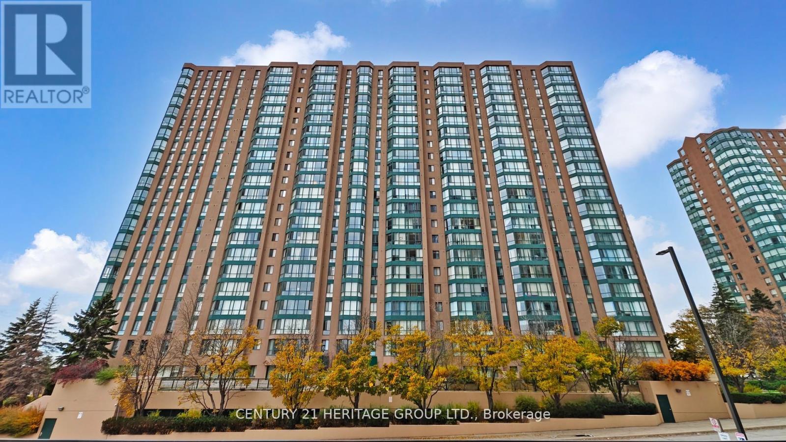 810 - 145 HILLCREST AVENUE, mississauga (cooksville), Ontario