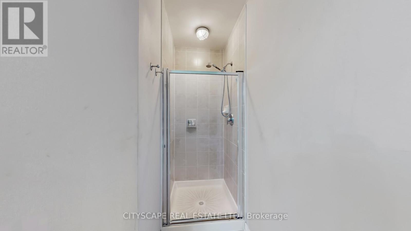 7 Yellow Avens Boulevard, Brampton (Sandringham-Wellington), Ontario  L6R 0K5 - Photo 20 - W12933042