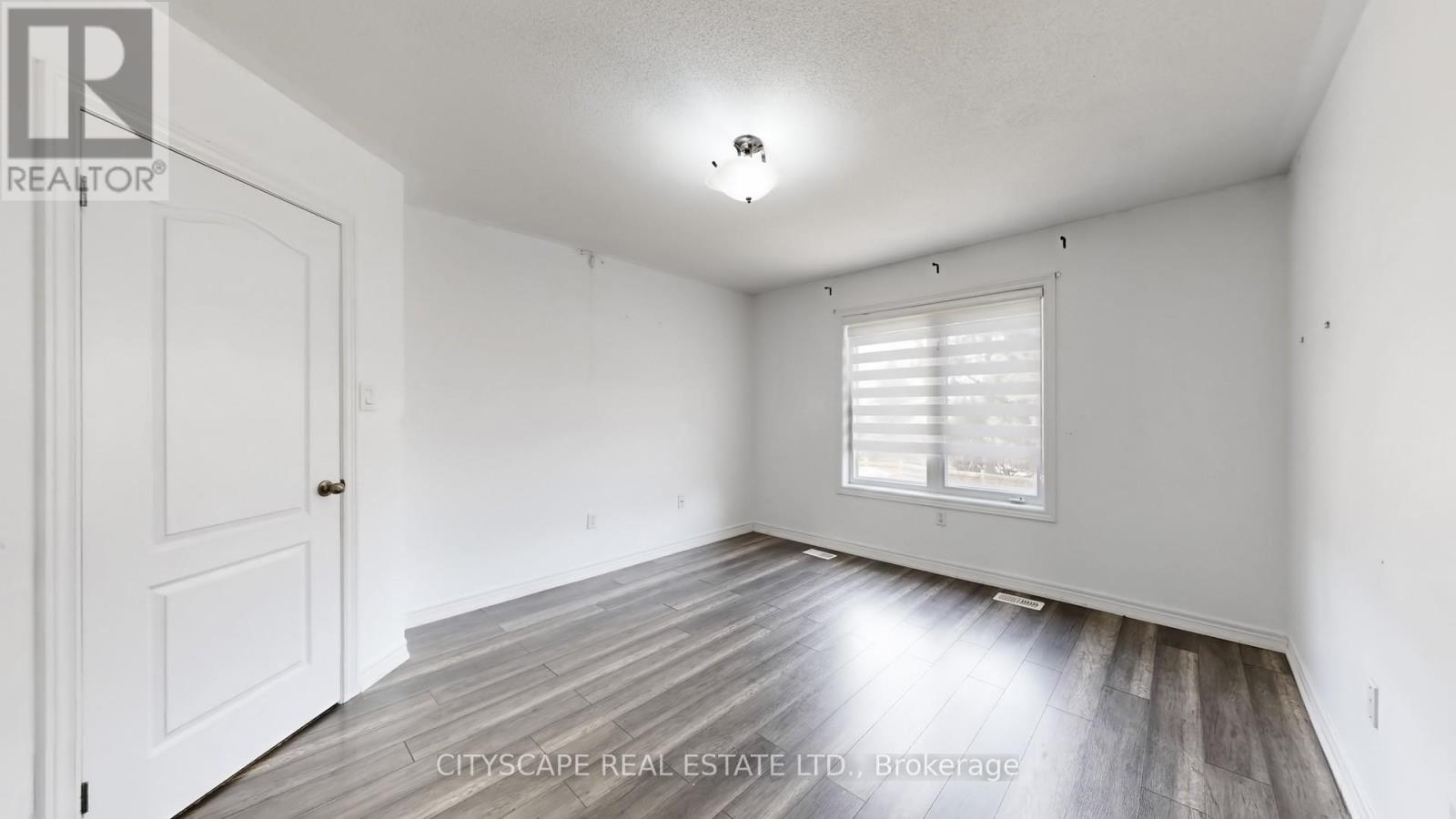 7 Yellow Avens Boulevard, Brampton (Sandringham-Wellington), Ontario  L6R 0K5 - Photo 22 - W12933042