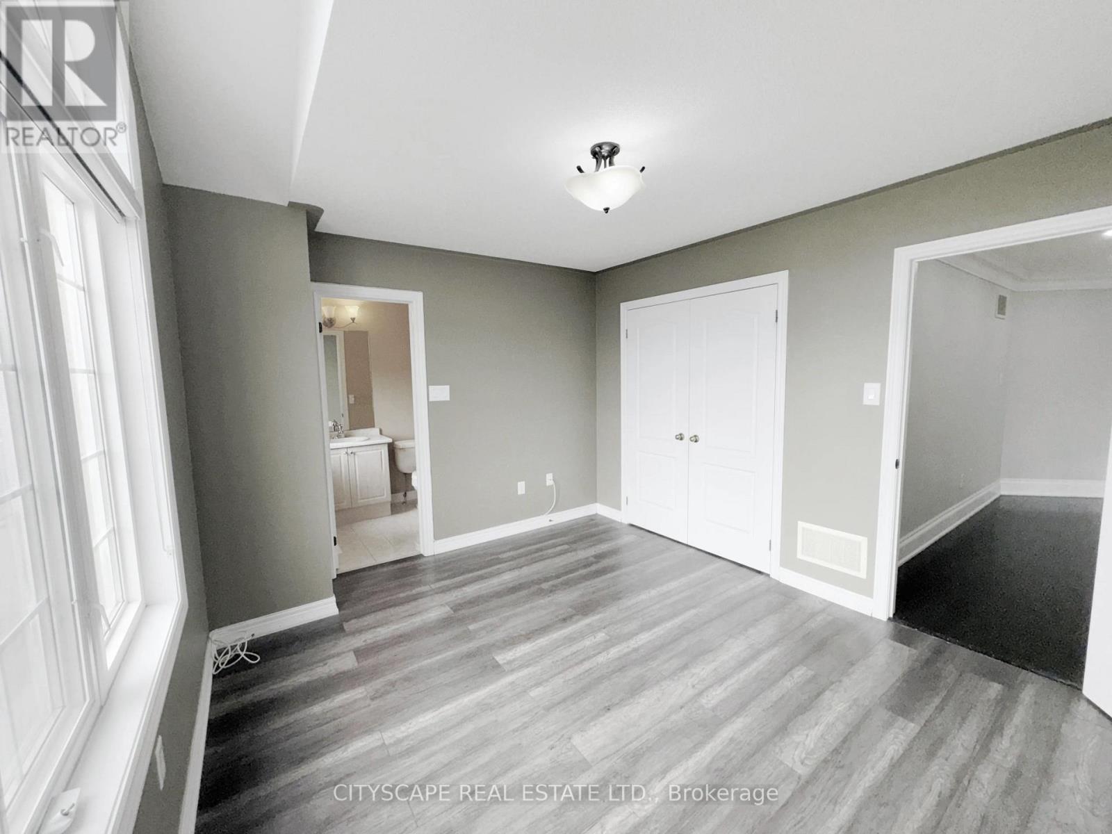 7 Yellow Avens Boulevard, Brampton (Sandringham-Wellington), Ontario  L6R 0K5 - Photo 29 - W12933042