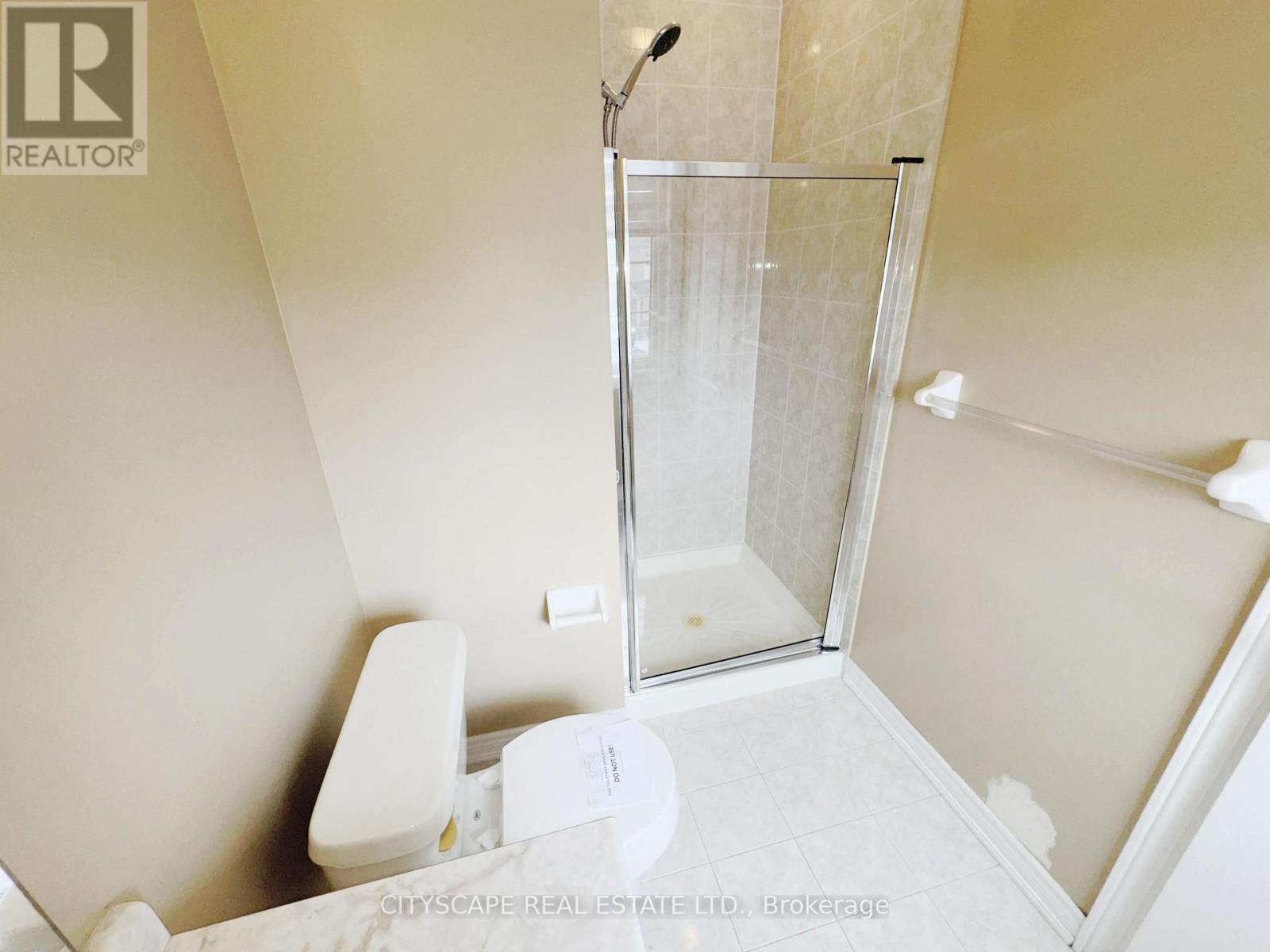 7 Yellow Avens Boulevard, Brampton (Sandringham-Wellington), Ontario  L6R 0K5 - Photo 31 - W12933042