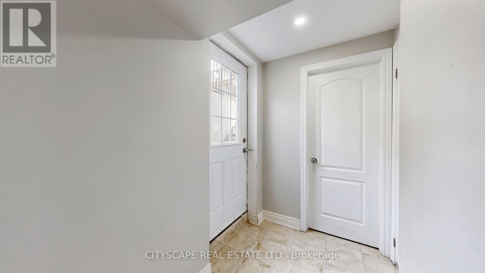 7 Yellow Avens Boulevard, Brampton (Sandringham-Wellington), Ontario  L6R 0K5 - Photo 37 - W12933042