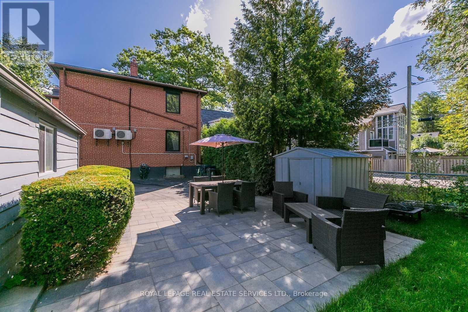 2nd Flr - 18 Long Branch Avenue, Toronto (Long Branch), Ontario  M8W 3H6 - Photo 3 - W12933046