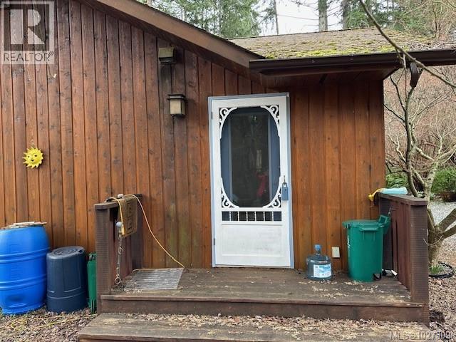 3275 South Rd, Gabriola Island, British Columbia  V0R 1X7 - Photo 3 - 1027309