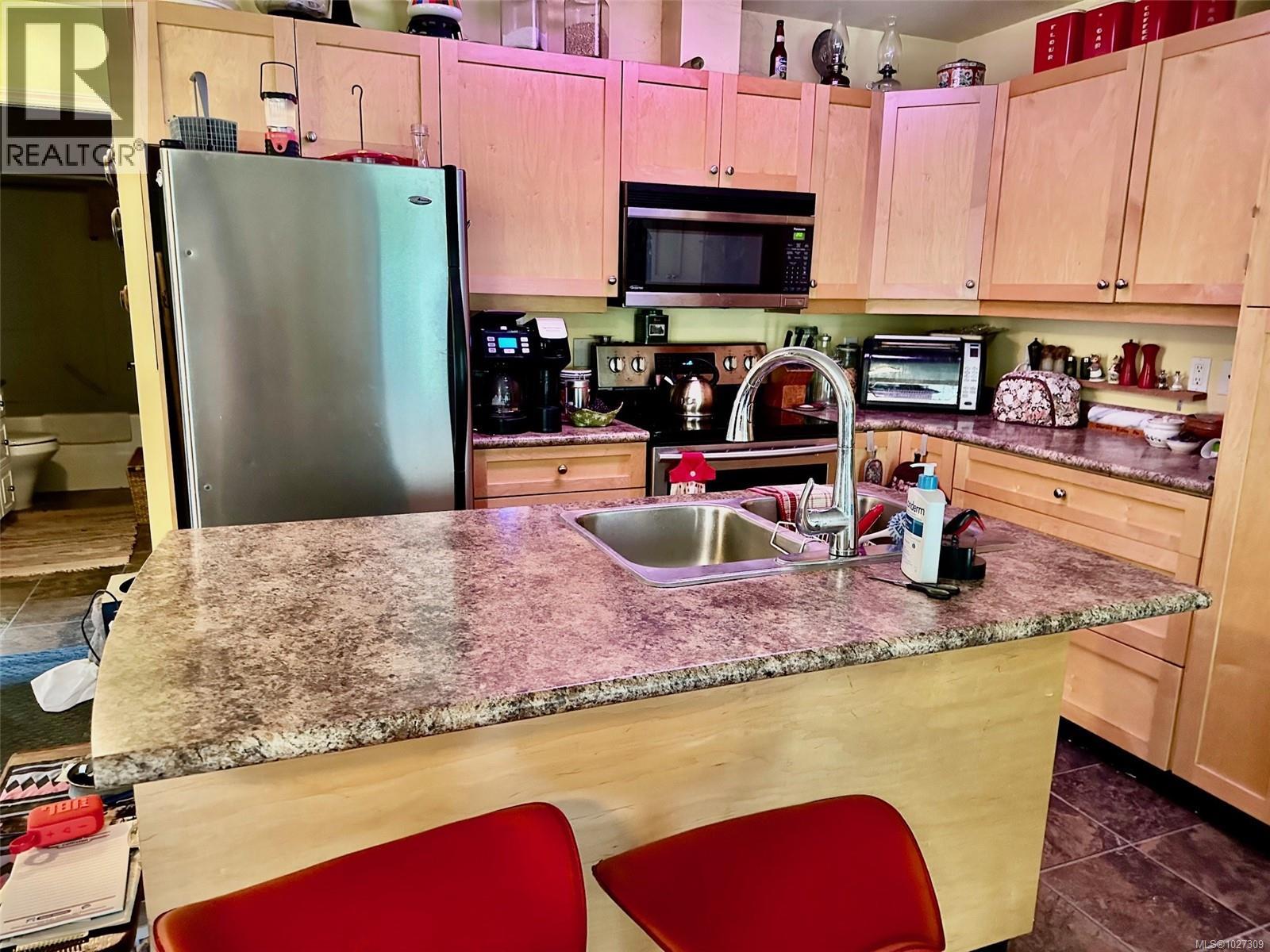 3275 South Rd, Gabriola Island, British Columbia  V0R 1X7 - Photo 8 - 1027309