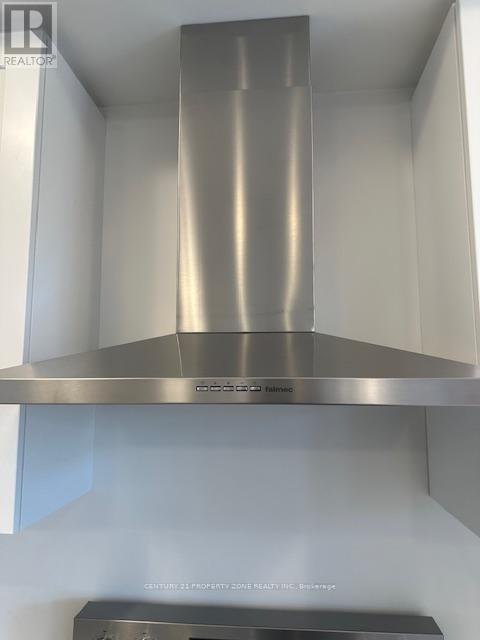 55 Lomond Lane, Kitchener, Ontario  N2R 1R7 - Photo 10 - X12933050