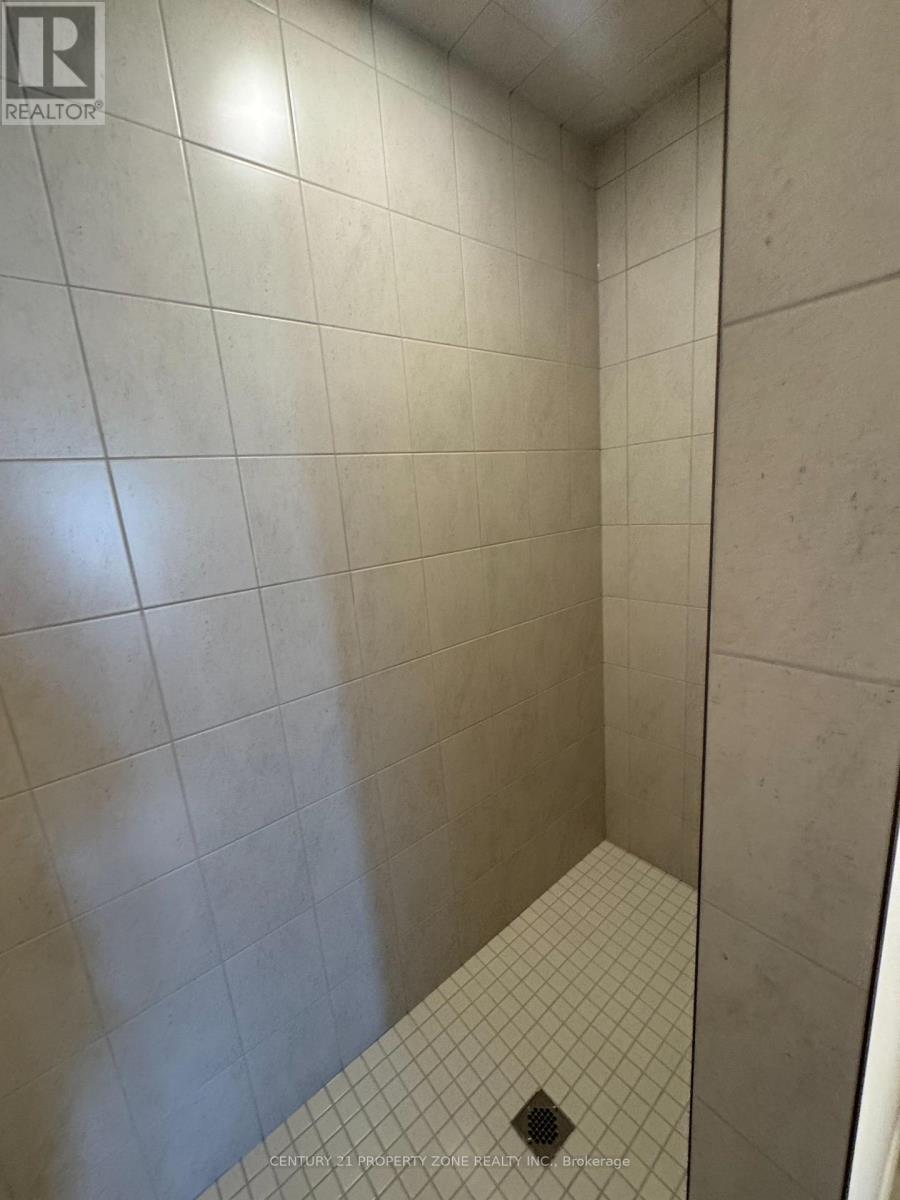 55 Lomond Lane, Kitchener, Ontario  N2R 1R7 - Photo 27 - X12933050