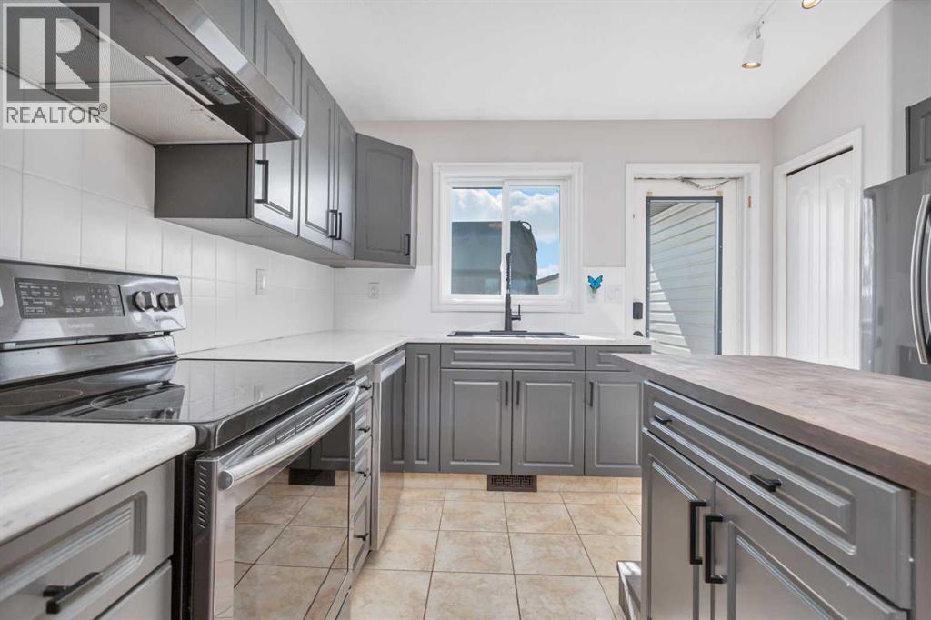 9 Westglen Boulevard, Blackfalds, Alberta  T0M 0J0 - Photo 22 - A2296263