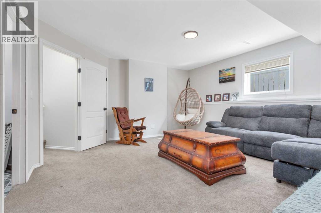 9 Westglen Boulevard, Blackfalds, Alberta  T0M 0J0 - Photo 30 - A2296263