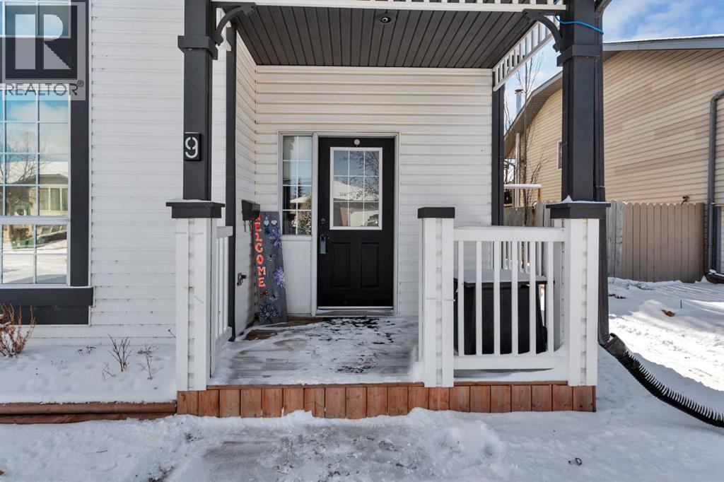 9 Westglen Boulevard, Blackfalds, Alberta  T0M 0J0 - Photo 4 - A2296263