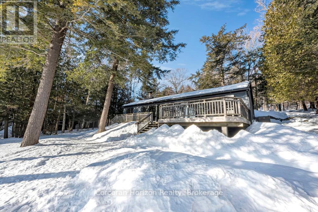 1050 Fair-Lee Park Road, Muskoka Lakes, Ontario P0B 1G0 - Photo 2 - X12932640