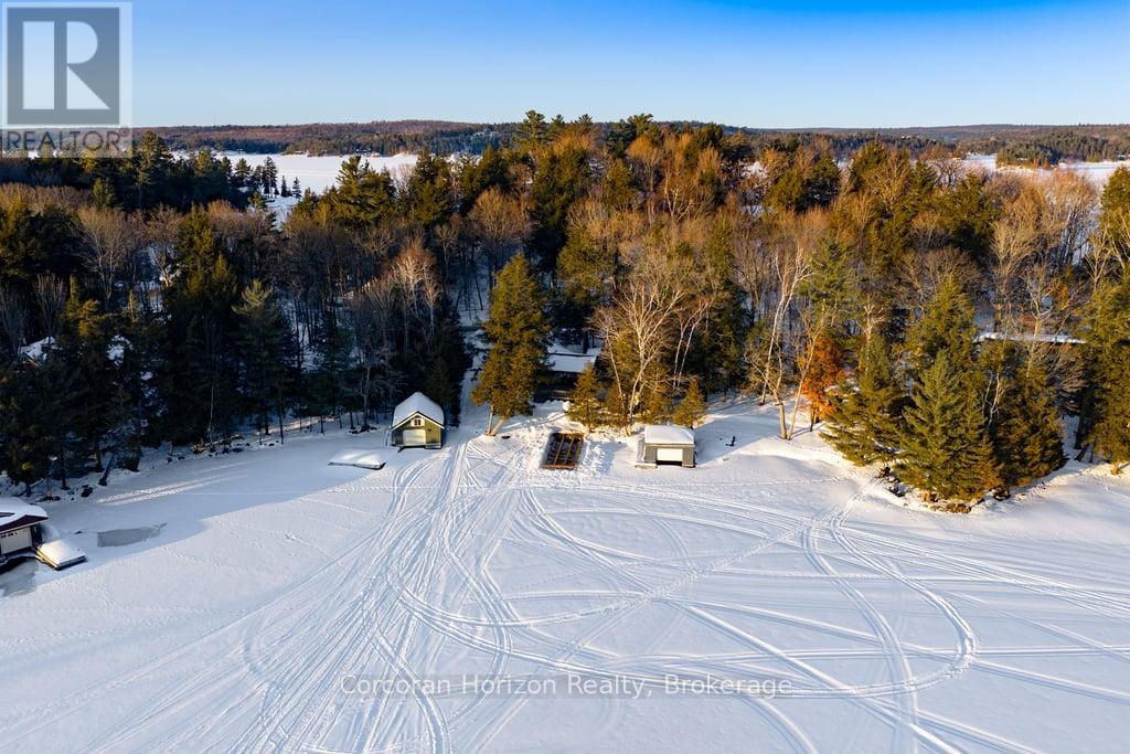 1050 Fair-Lee Park Road, Muskoka Lakes, Ontario P0B 1G0 - Photo 36 - X12932640