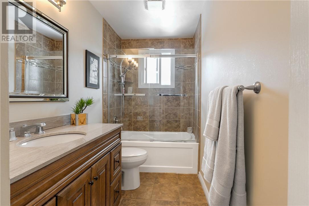 2665 Greenvalley Drive, Greater Sudbury, Ontario  P3E 5B7 - Photo 20 - 2126836