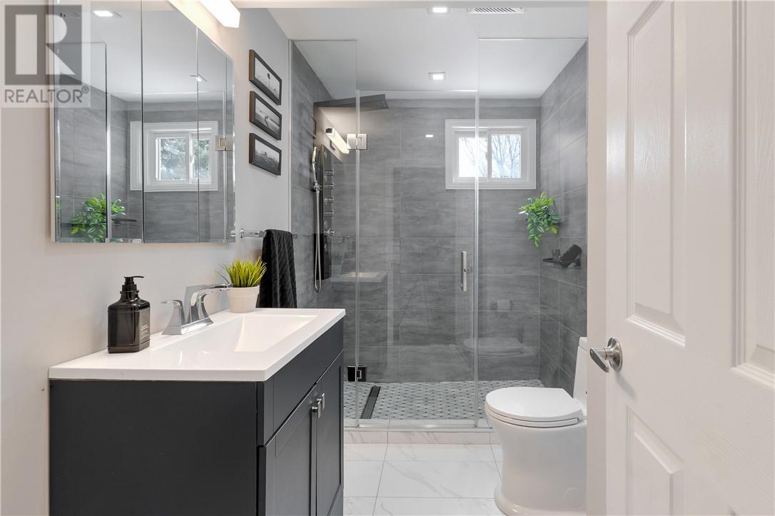 2665 Greenvalley Drive, Greater Sudbury, Ontario  P3E 5B7 - Photo 28 - 2126836