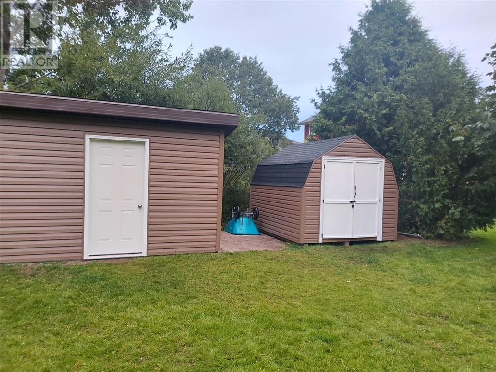 2665 Greenvalley Drive, Greater Sudbury, Ontario  P3E 5B7 - Photo 43 - 2126836