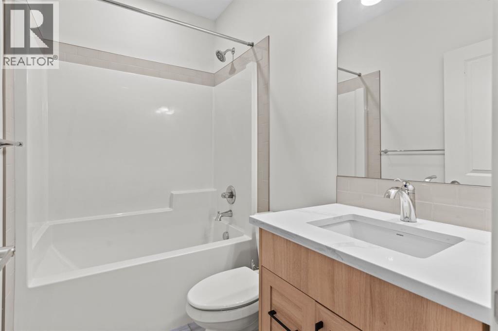 128 Fireside Way, Cochrane, Alberta  T4C 2T1 - Photo 37 - A2275708