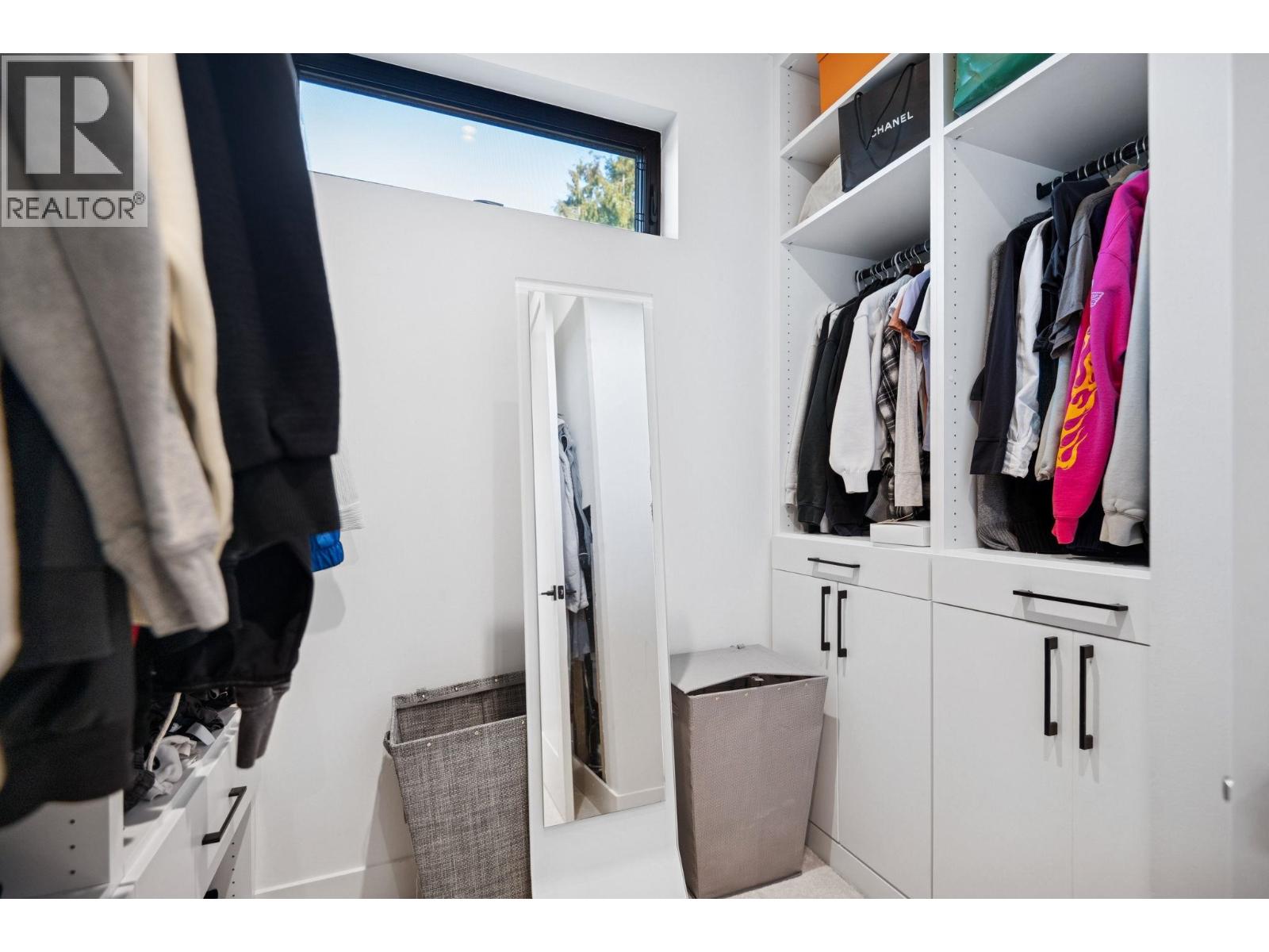 7961 Burnfield Crescent, Burnaby, British Columbia  V5E 2B8 - Photo 30 - R3079408