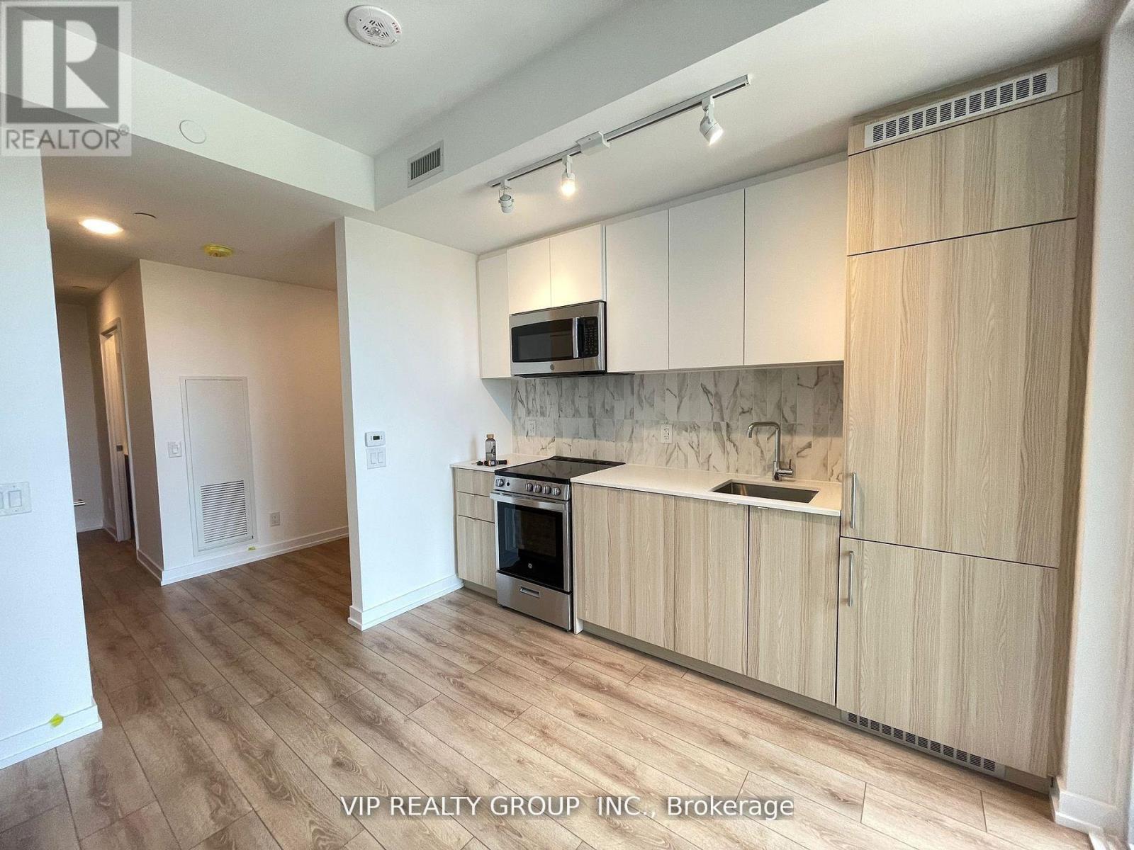 421 - 500 Dupont Street, Toronto, Ontario  M6G 0B8 - Photo 4 - C12933070