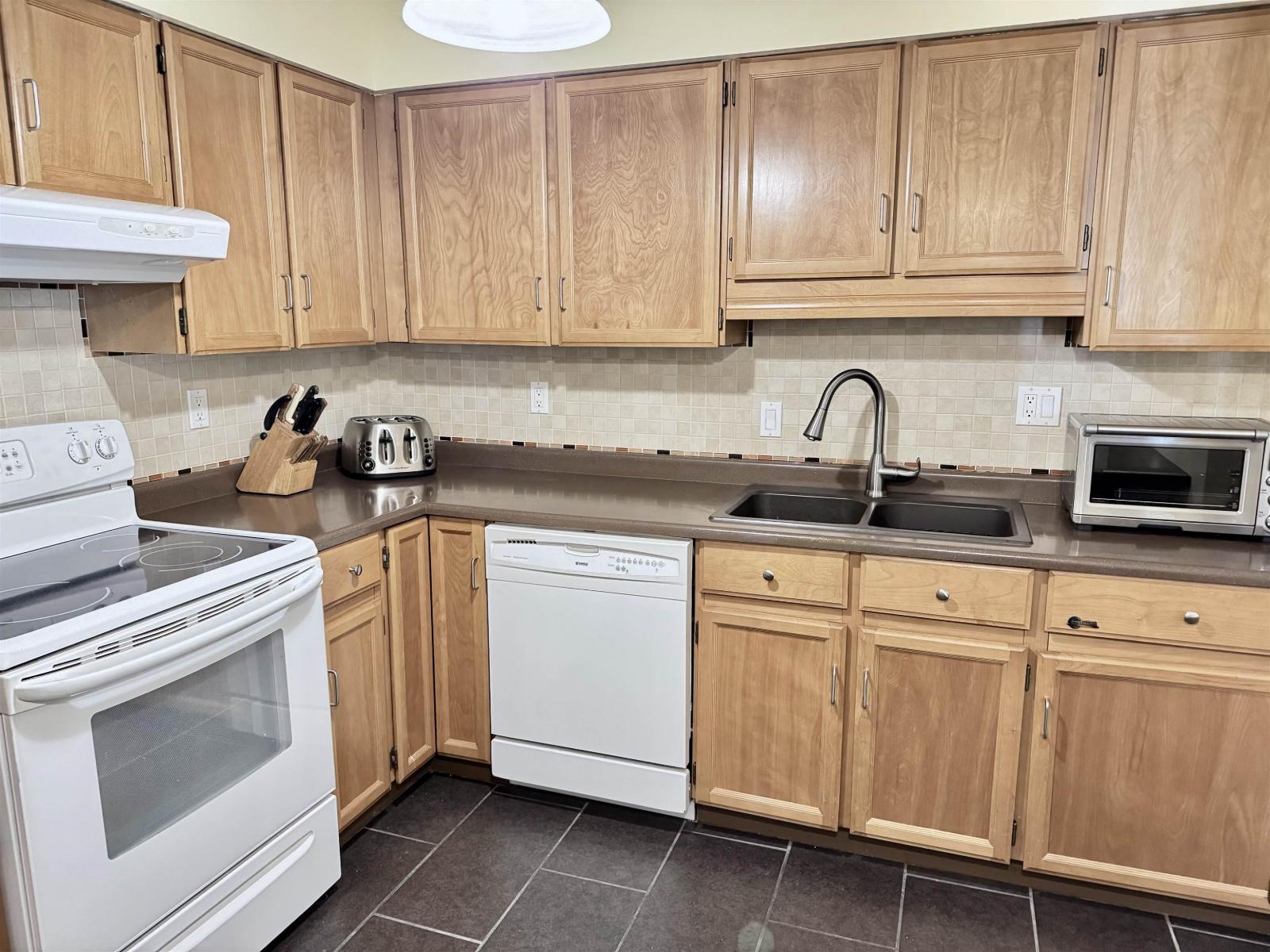 106 33490 Cottage Lane, Abbotsford, British Columbia  V2S 6B8 - Photo 11 - R3083783