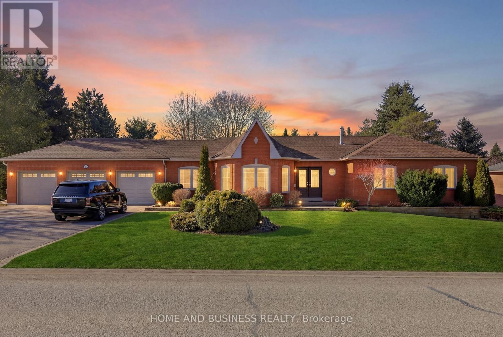 1 Bayberry Road, Mono, Ontario  L9W 6G5 - Photo 2 - X12933064