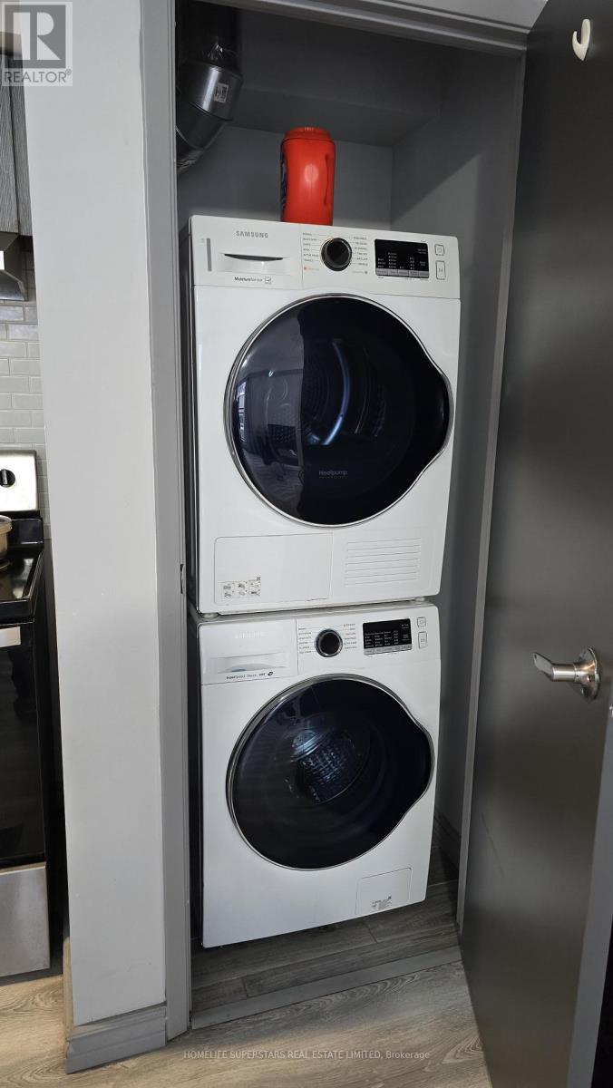 H 207 - 275 Larch Street, Waterloo, Ontario  N2L 3R2 - Photo 10 - X12933066