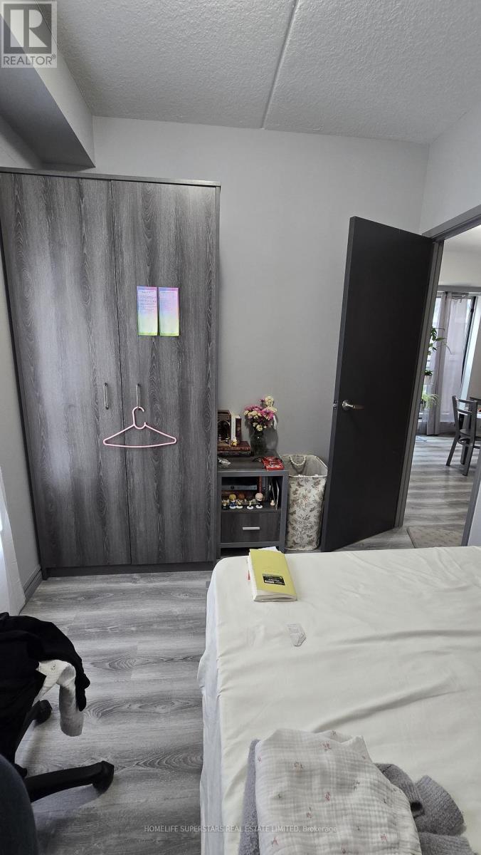 H 207 - 275 Larch Street, Waterloo, Ontario  N2L 3R2 - Photo 15 - X12933066