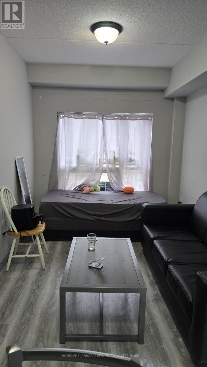 H 207 - 275 Larch Street, Waterloo, Ontario  N2L 3R2 - Photo 7 - X12933066