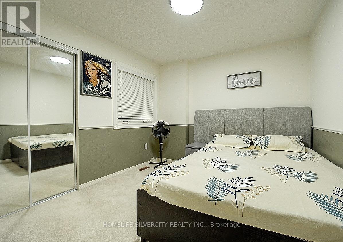 11 Rangeland Road, Brampton, Ontario  L6R 1L4 - Photo 31 - W12930828