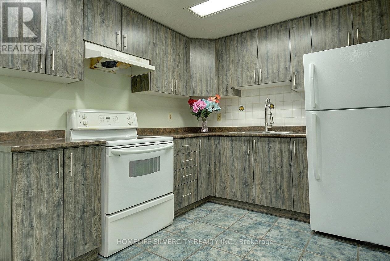 11 Rangeland Road, Brampton, Ontario  L6R 1L4 - Photo 39 - W12930828