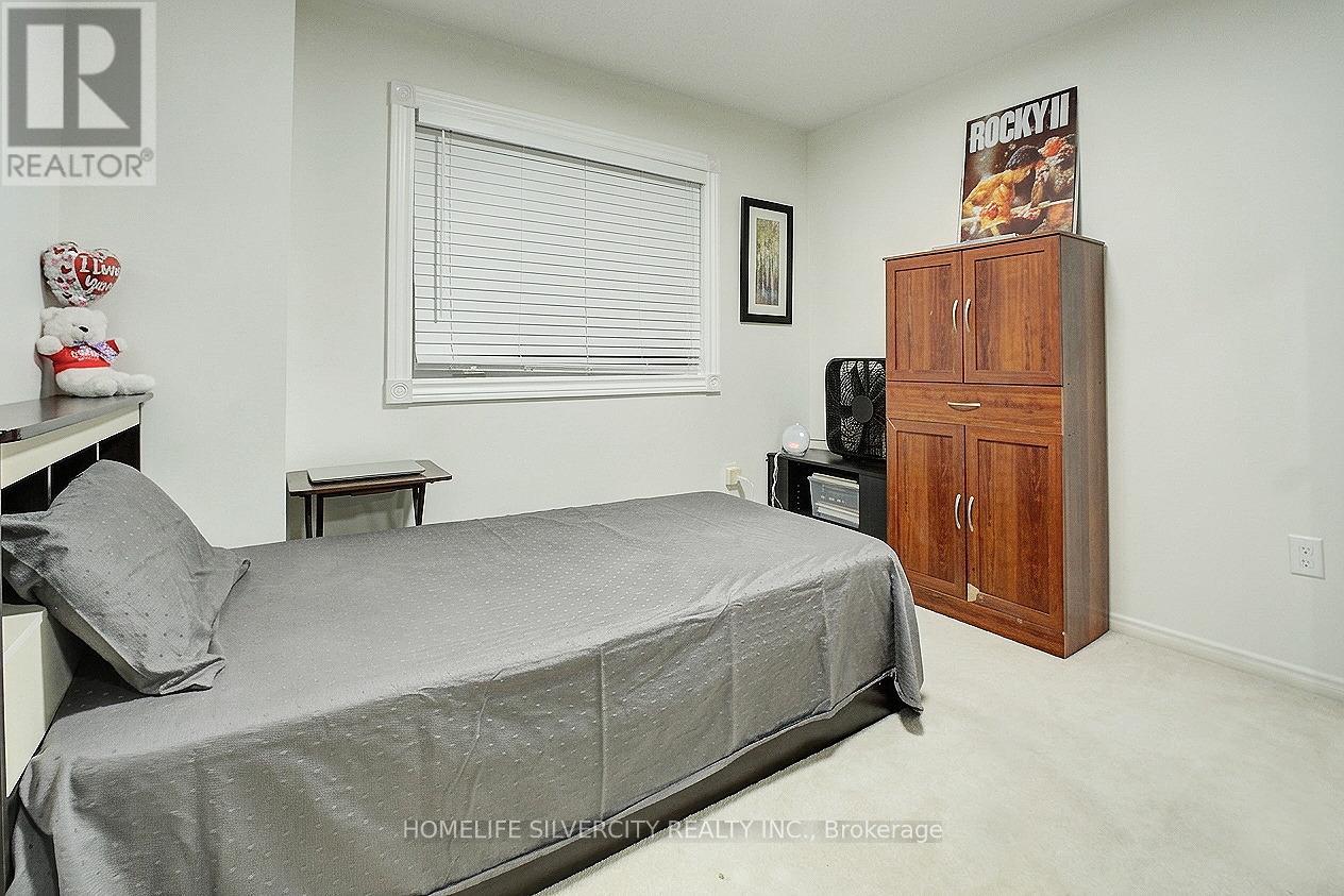 11 Rangeland Road, Brampton, Ontario  L6R 1L4 - Photo 29 - W12930828