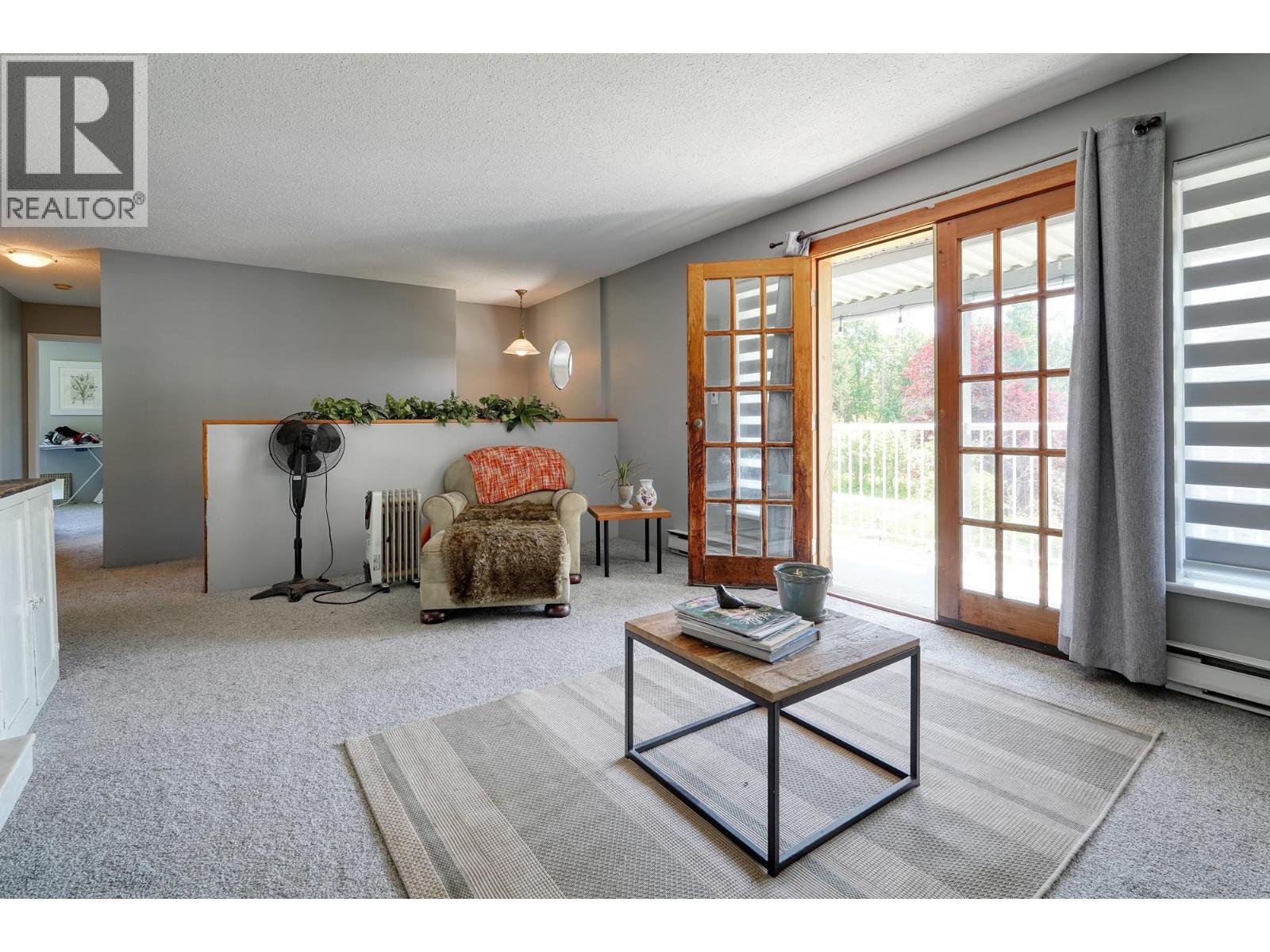 10022 Rolley Crescent, Maple Ridge, British Columbia  V2W 1J9 - Photo 10 - R3098857