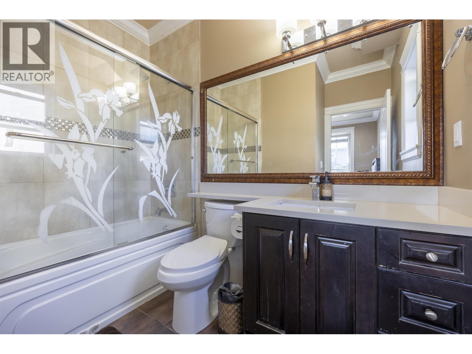 7851 Canada Way, Burnaby, British Columbia  V3N 3K8 - Photo 22 - R3102665