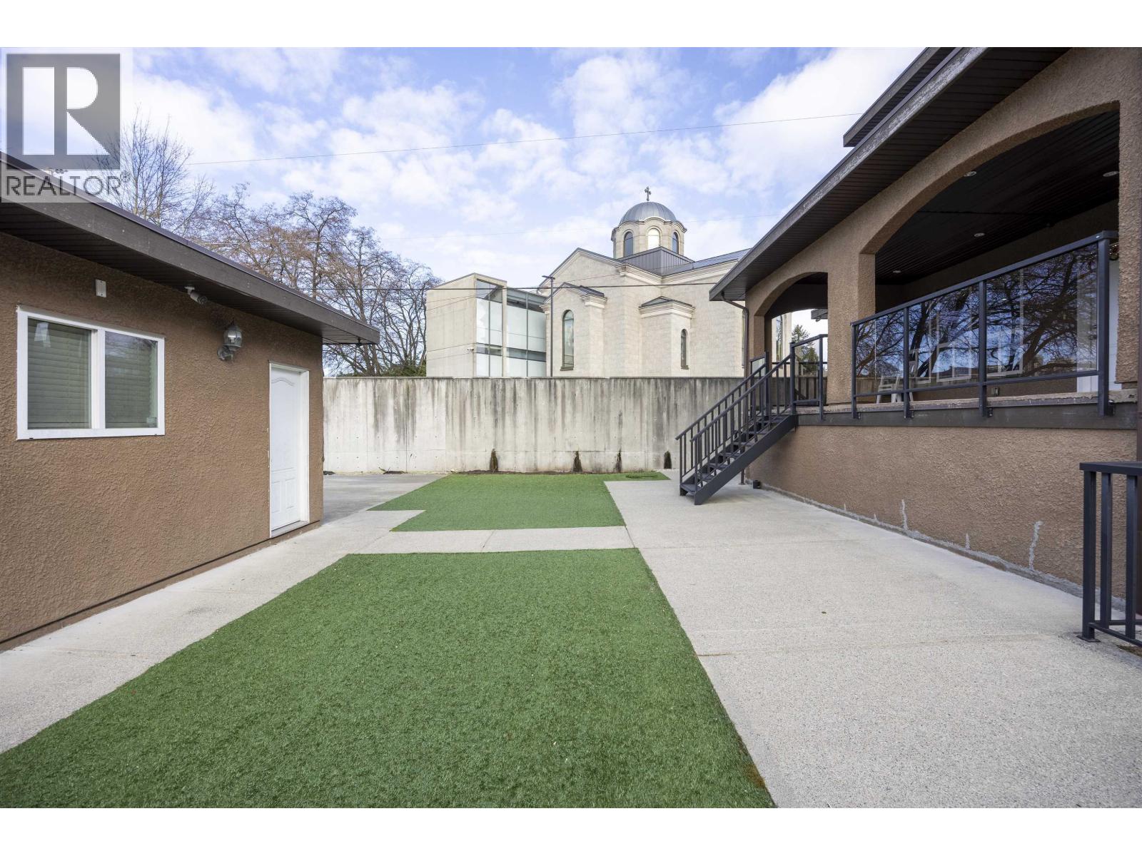 7851 Canada Way, Burnaby, British Columbia  V3N 3K8 - Photo 24 - R3102665