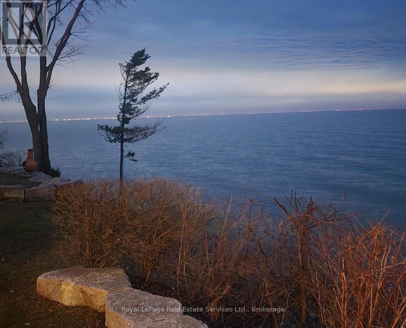 1 Tenth Street, Grimsby, Ontario  L3M 2V2 - Photo 42 - X12919648