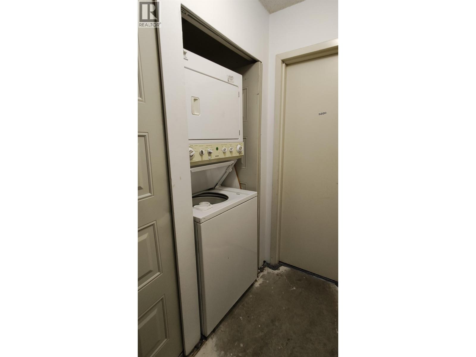 2303 3970 Carrigan Court, Burnaby, British Columbia  V3N 4S5 - Photo 9 - R3103740